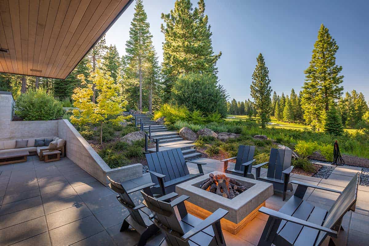 Martis-Camp-Mountain-House-lot-117-by-Walton-Architecture-Engineering-22