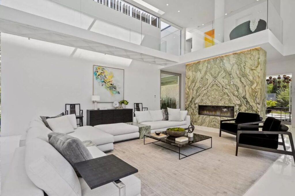 Modern Luxury House in Atherton, California