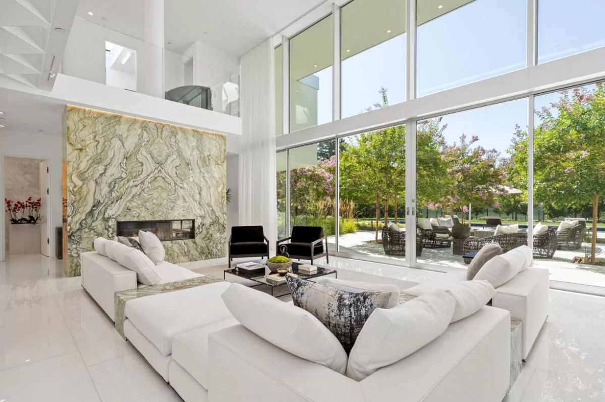 Modern-Luxury-House-in-Atherton-California-27