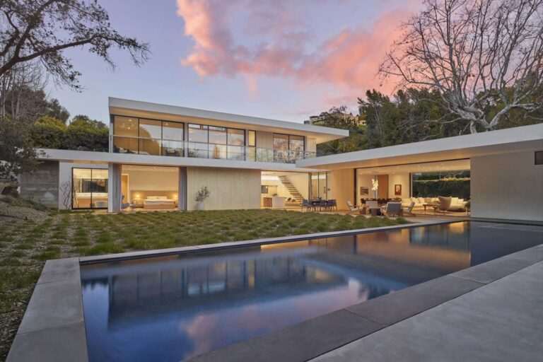 Open House in Bel Air, Los Angeles Designed by Standard Architecture