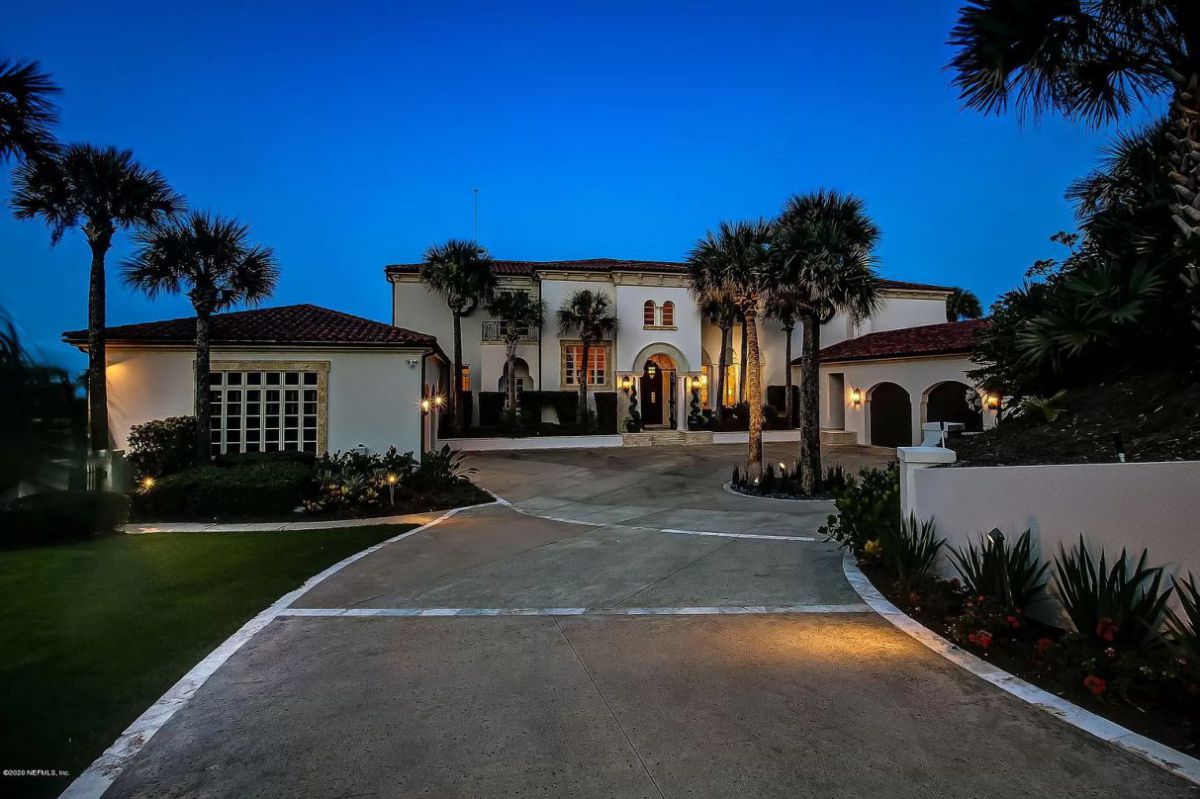 Ponte-Vedra-Beach-Mediterranean-Oceanfront-Home-1