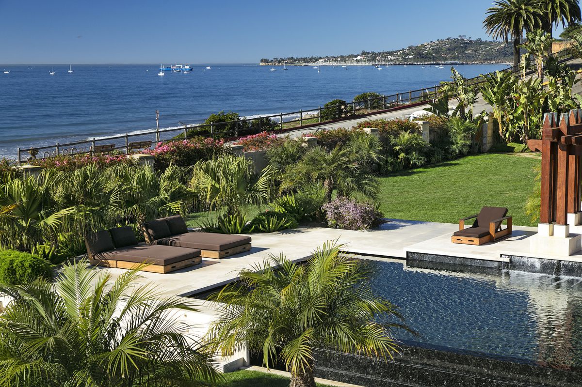 Santa-Barbara-Home-for-Sale-set-on-A-Magical-1.13-Acres-3