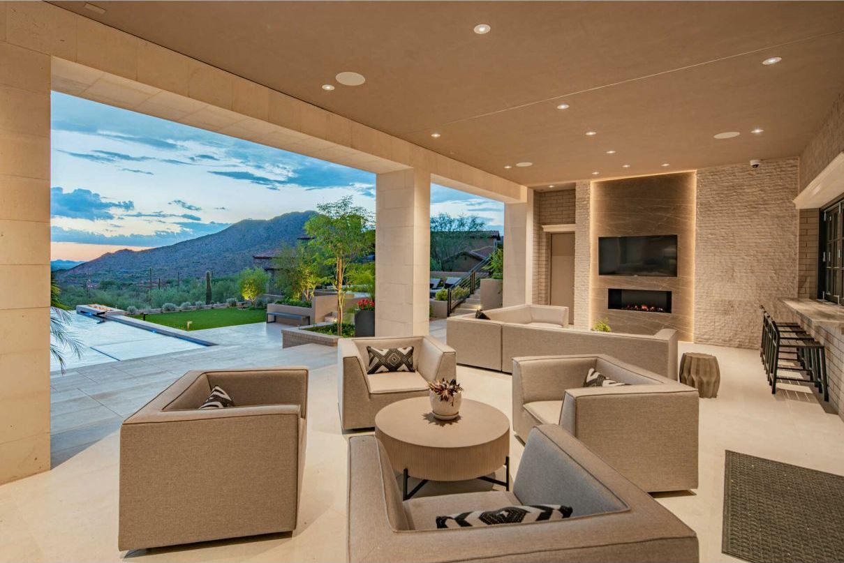 Sleek-Arizona-Home-in-the-Upper-Canyon-of-Silverleaf-Asking-15.6-Million-29