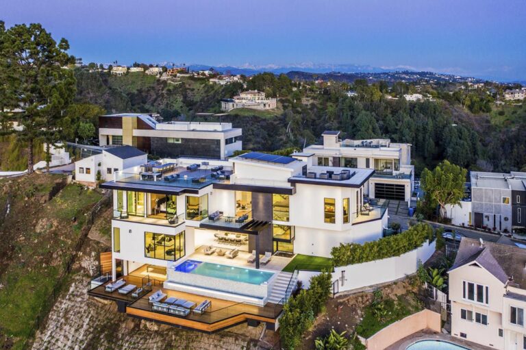 Sleek Linda Flora Modern Home in Los Angeles for Sale at $11.495 Million