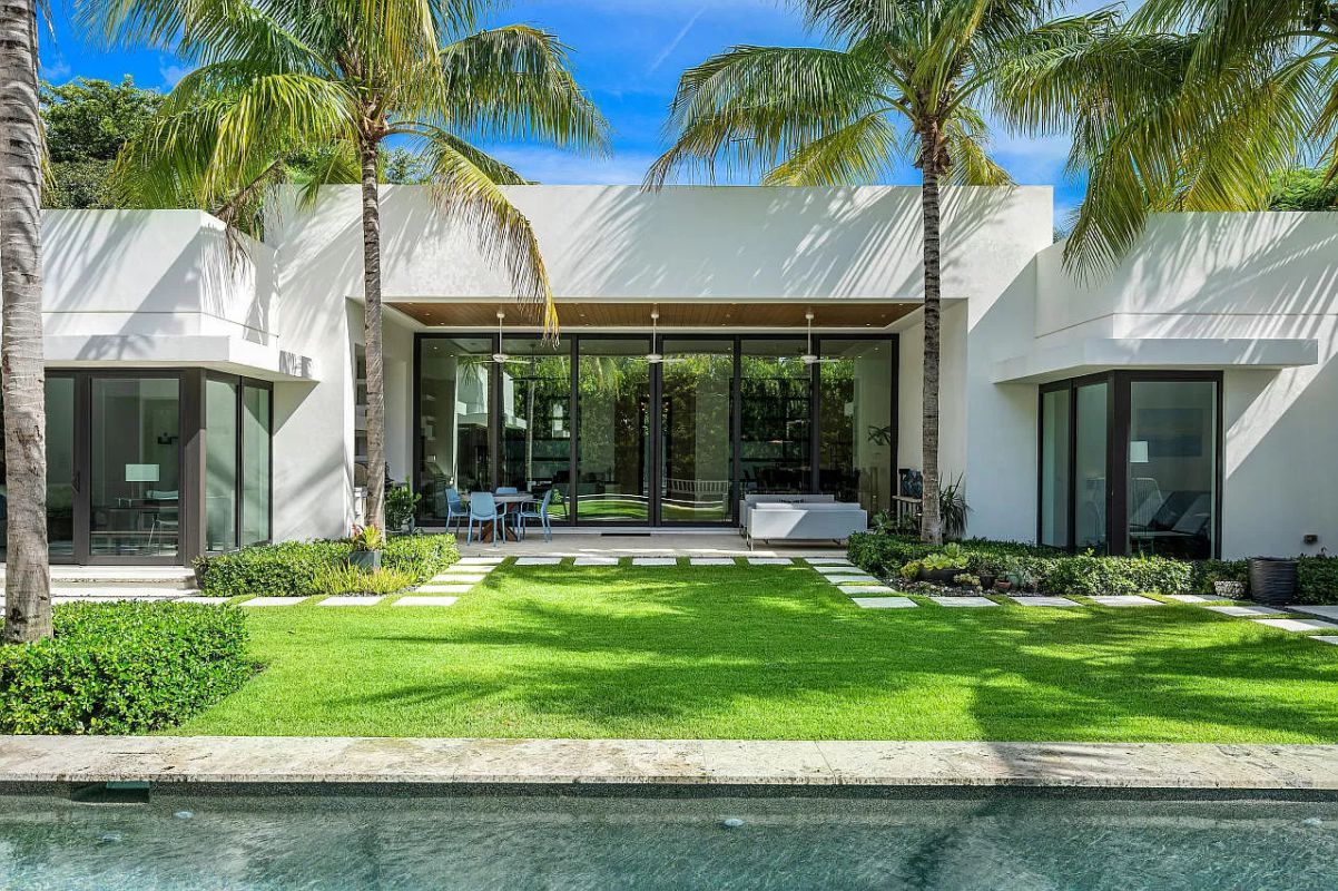 Spectacular-Delray-Beach-Modern-Home-for-Sale-15