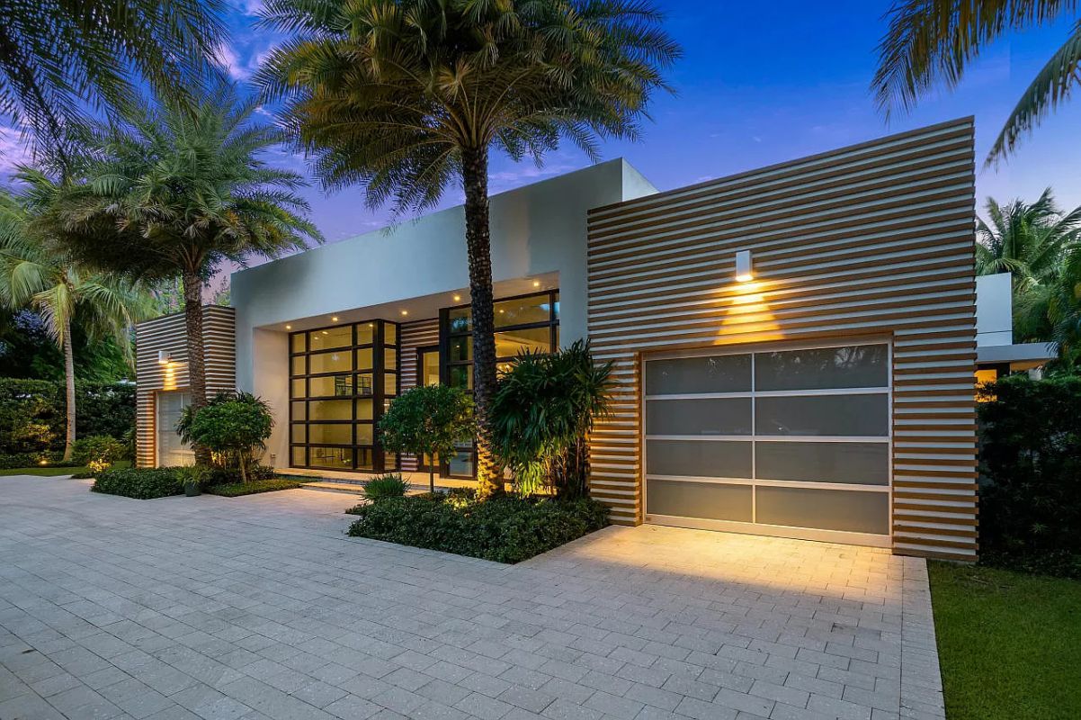 Spectacular-Delray-Beach-Modern-Home-for-Sale-18