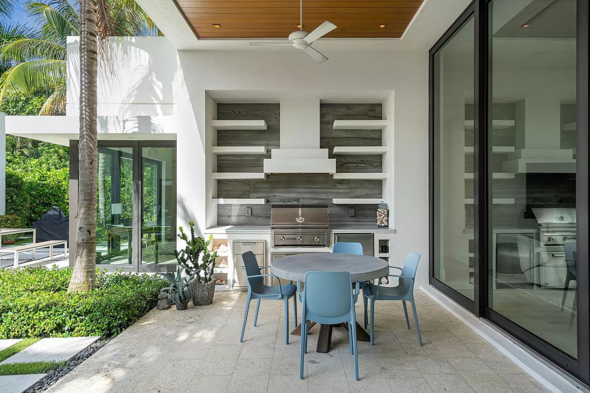 Spectacular-Delray-Beach-Modern-Home-for-Sale-19