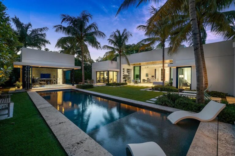 Spectacular Delray Beach Modern Home for Sale at $3.695 Million