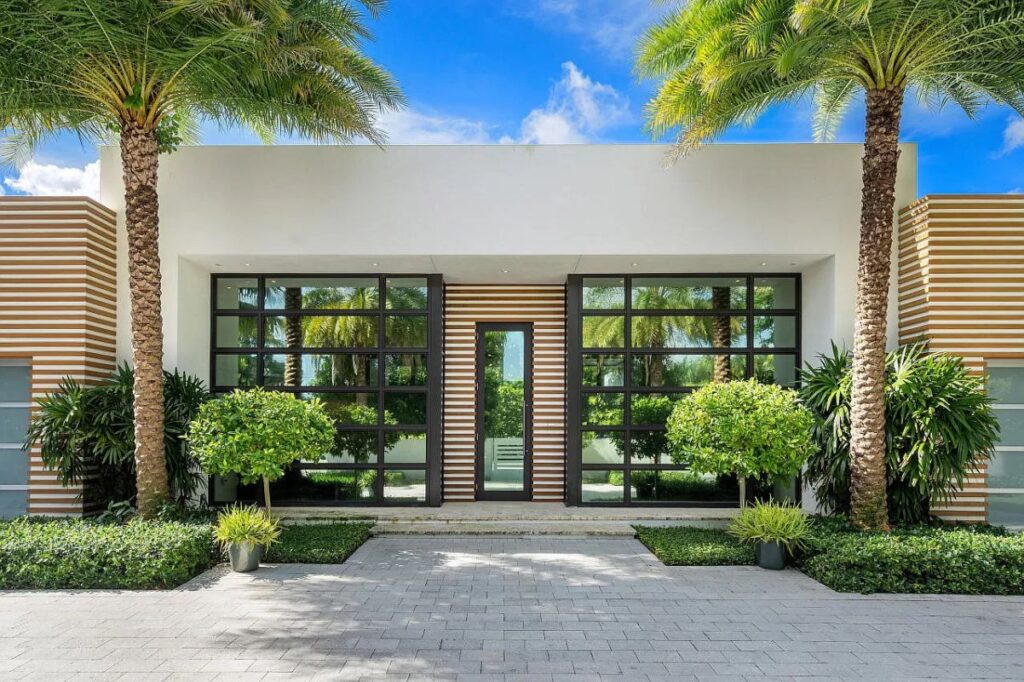 Spectacular Delray Beach Modern Home for Sale