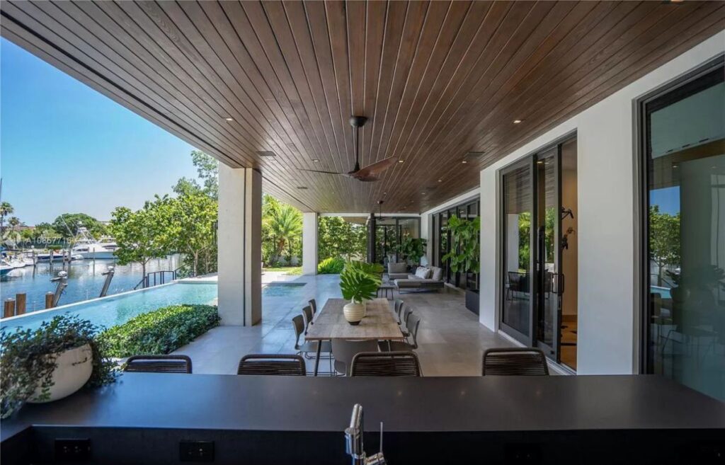 Spectacular Modern Tropical Coral Gables Home for Sale