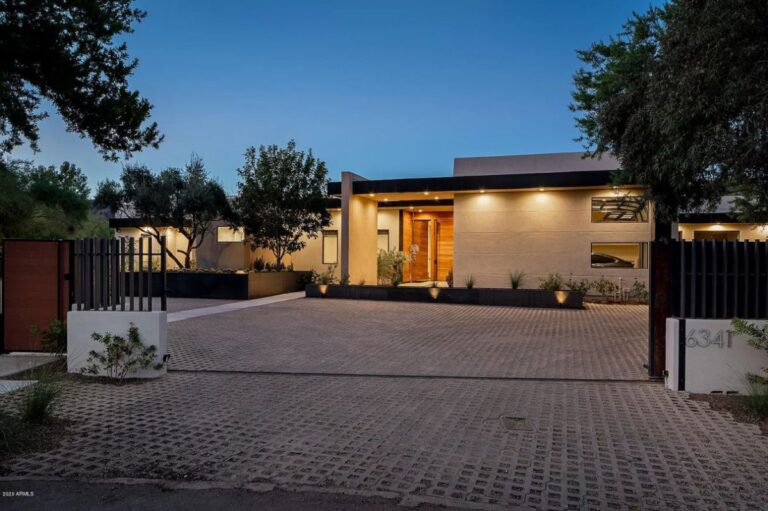 Stunning Contemporary Paradise Valley Home for Sale at $5.486 Million