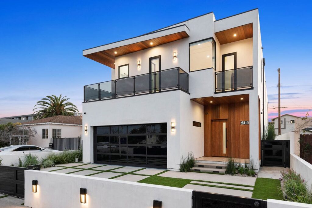 Stunning New Construction Home in Venice for Sale