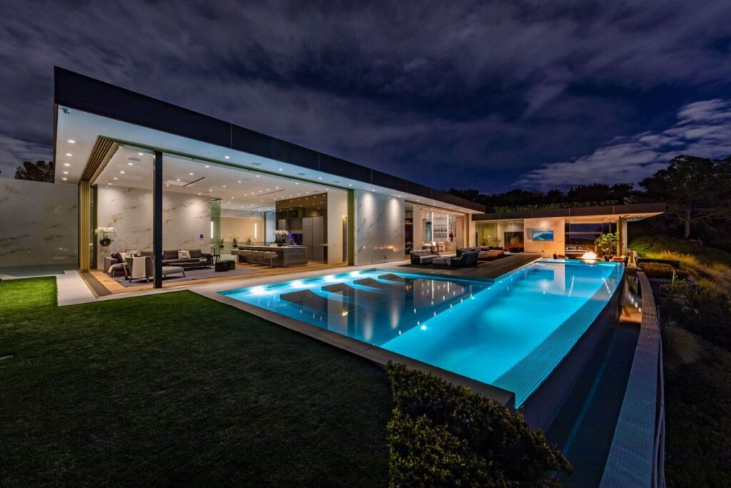 The Most Luxurious Beverly Hills Mansion for Sale