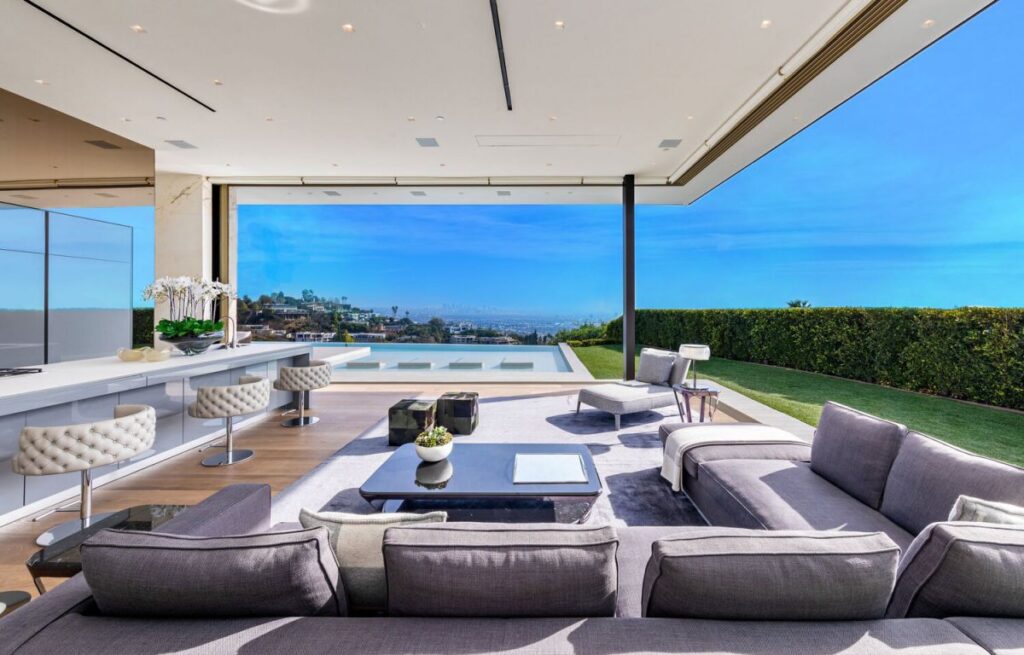 The Most Luxurious Beverly Hills Mansion for Sale