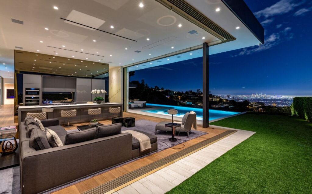 The Most Luxurious Beverly Hills Mansion for Sale