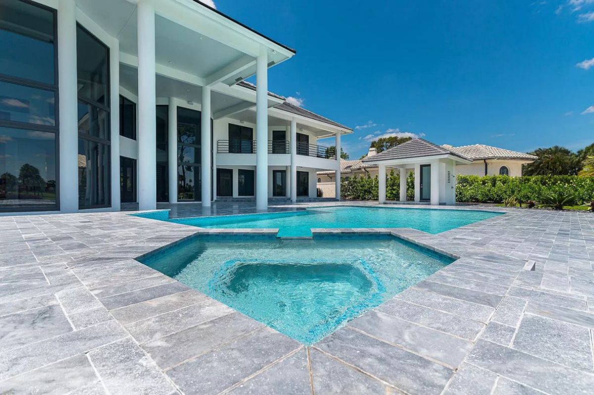 Totally-Renovated-Boca-Raton-Home-on-the-Market-for-4.2-Million-6