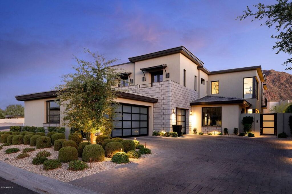 Undeniably Spectacular Paradise Valley Home for Sale