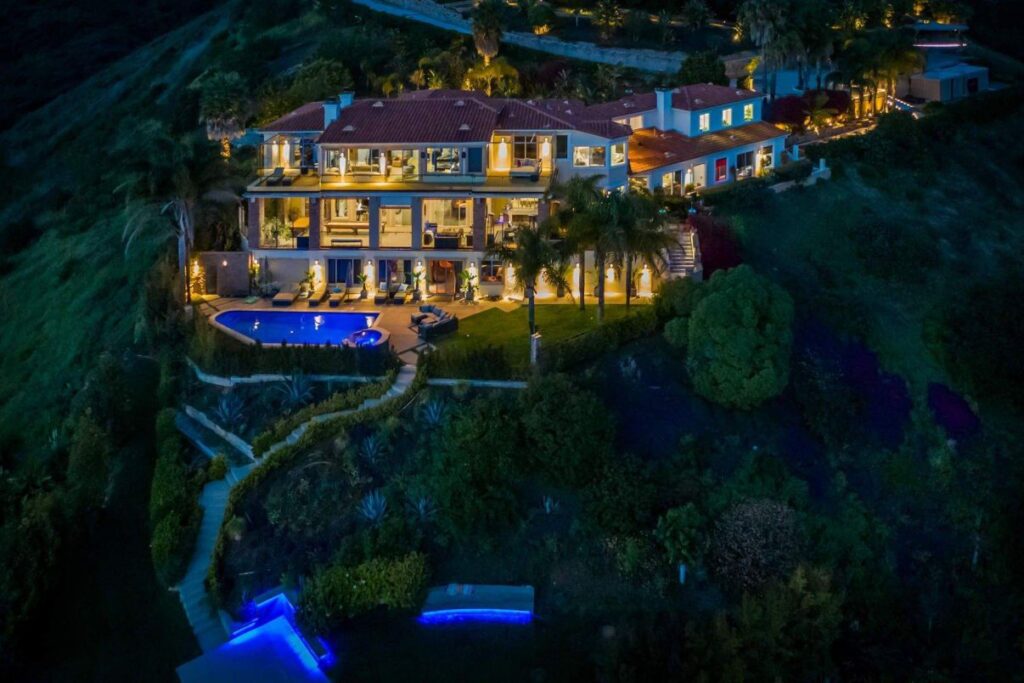 Villa Pacifico - A Trophy Home for Sale in Malibu, California