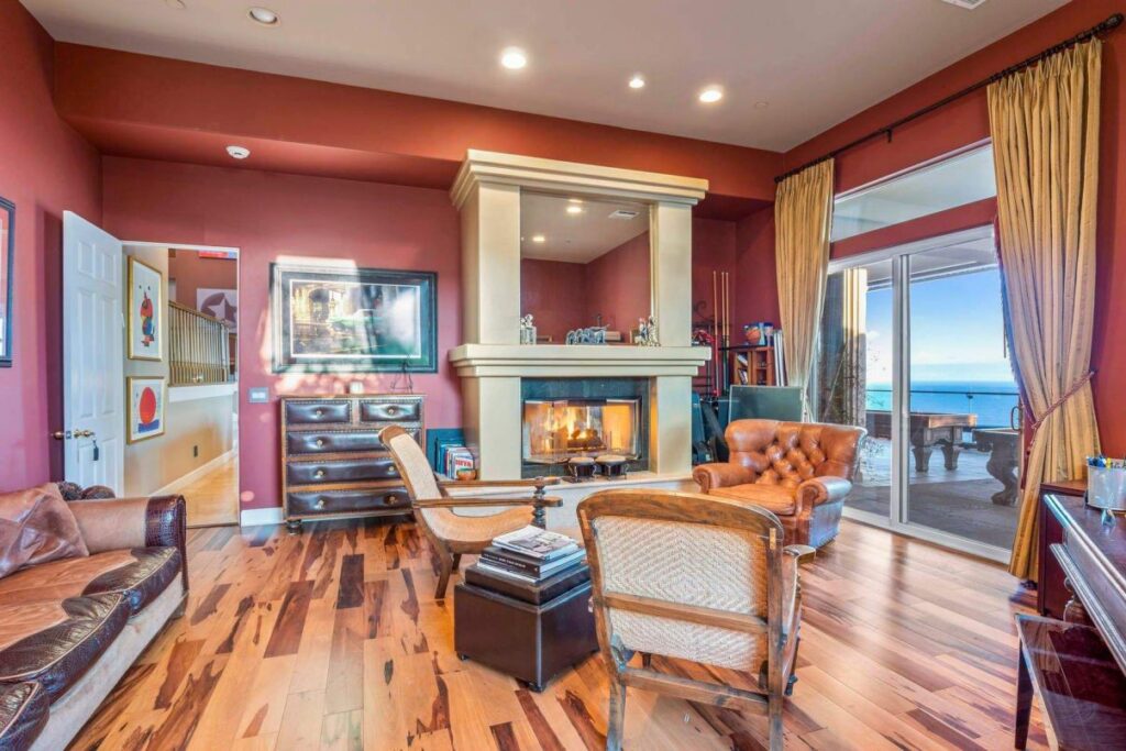 Villa Pacifico - A Trophy Home for Sale in Malibu, California