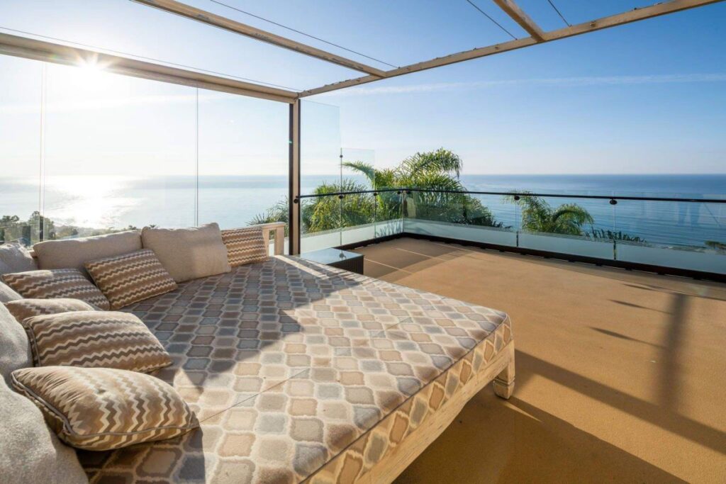 Villa Pacifico - A Trophy Home for Sale in Malibu, California