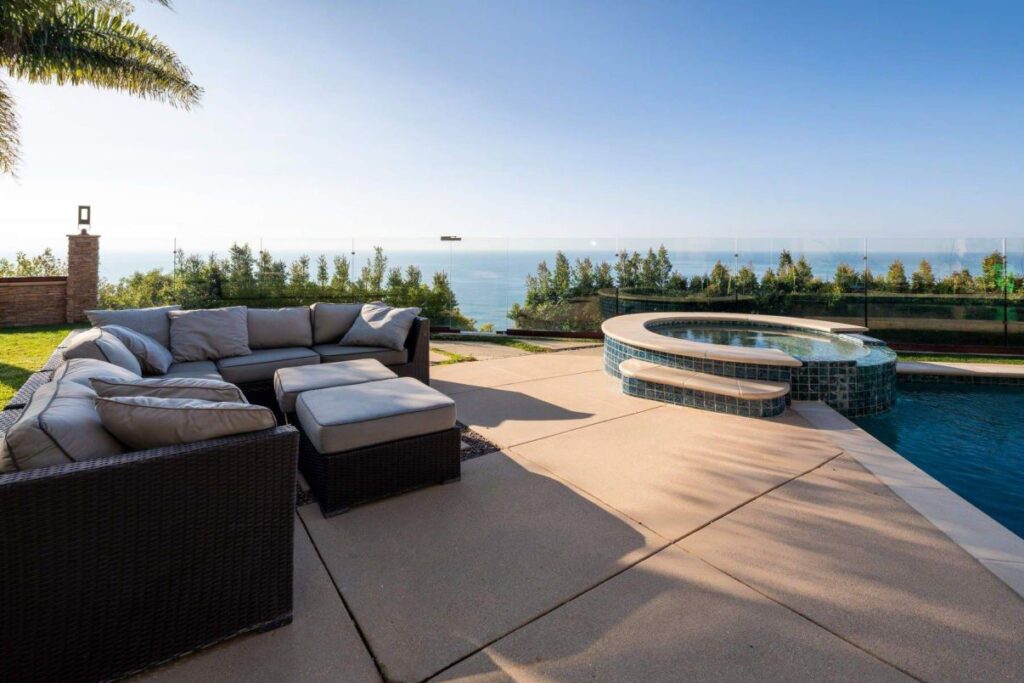 Villa Pacifico - A Trophy Home for Sale in Malibu, California