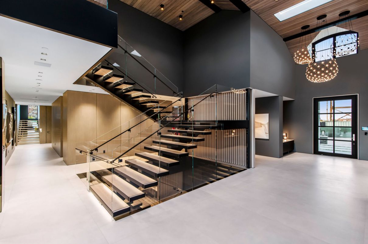 37999000-Striking-Modern-California-Mansion-with-the-Highest-Quality-3