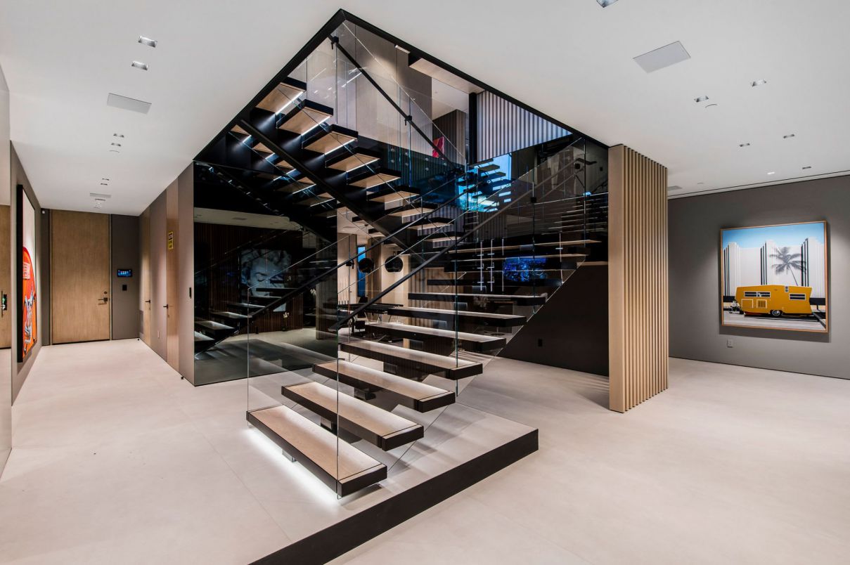 37999000-Striking-Modern-California-Mansion-with-the-Highest-Quality-36