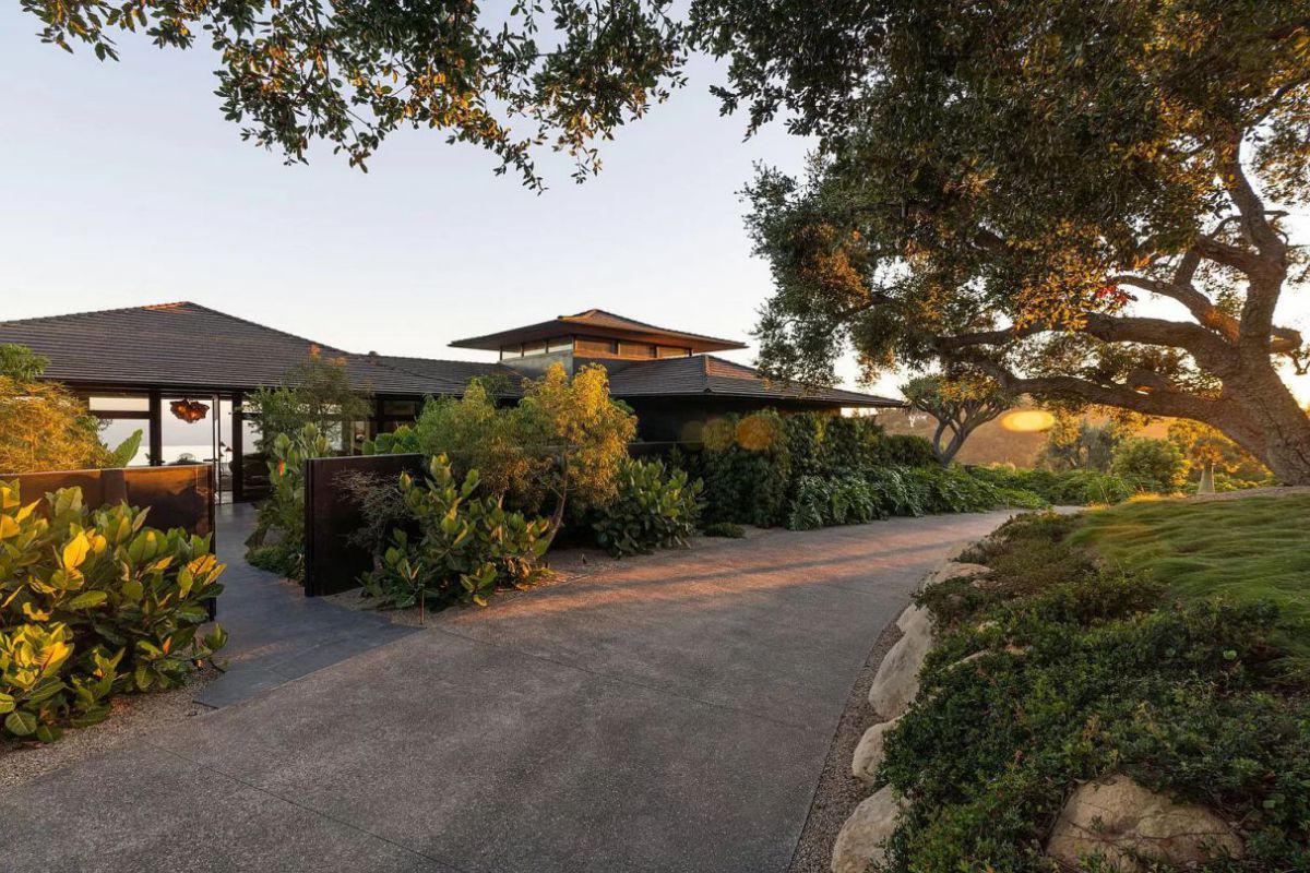 39900000-Santa-Barbara-Home-for-Sale-Featuring-the-Beauty-of-Nature-14