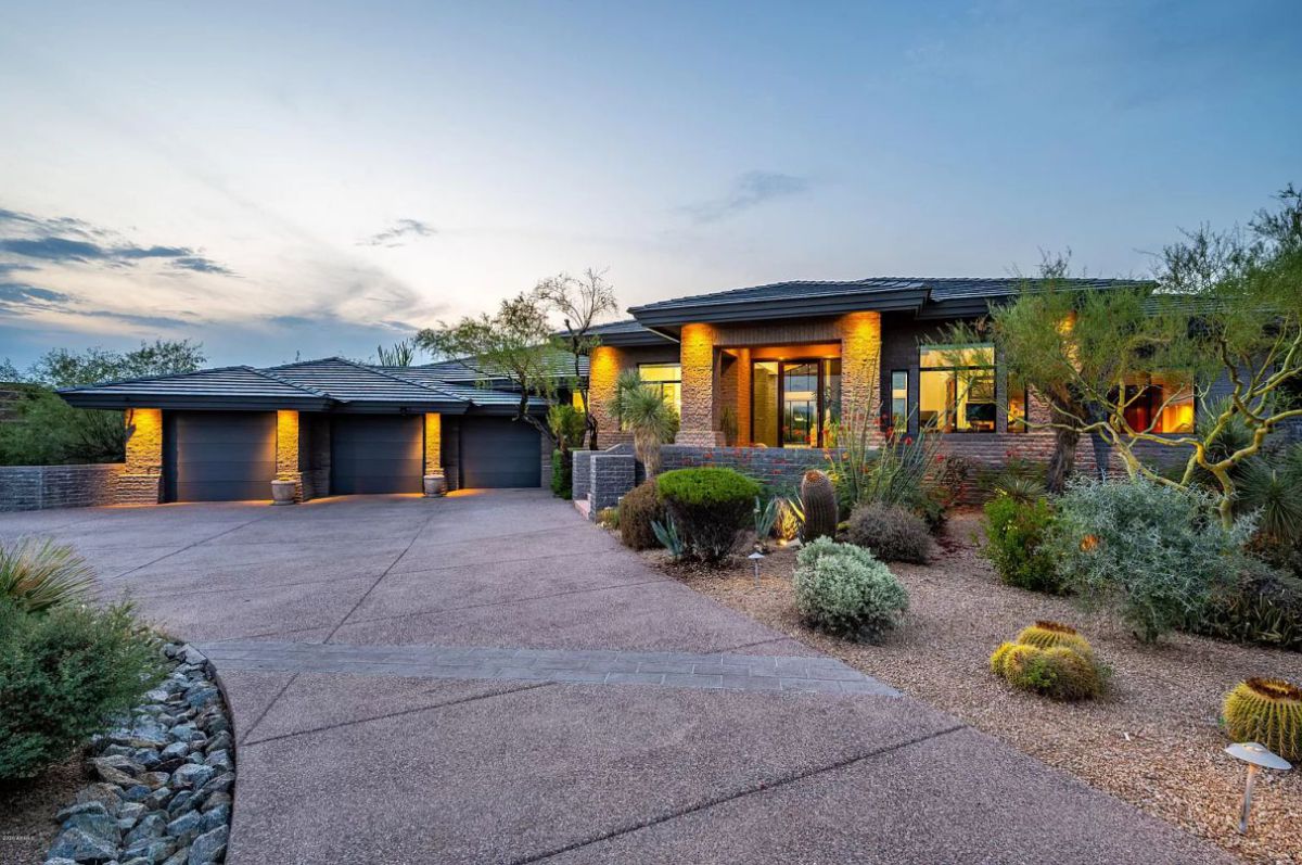 A-2198499-Contemporary-Single-Level-House-for-Sale-in-Scottsdale-16