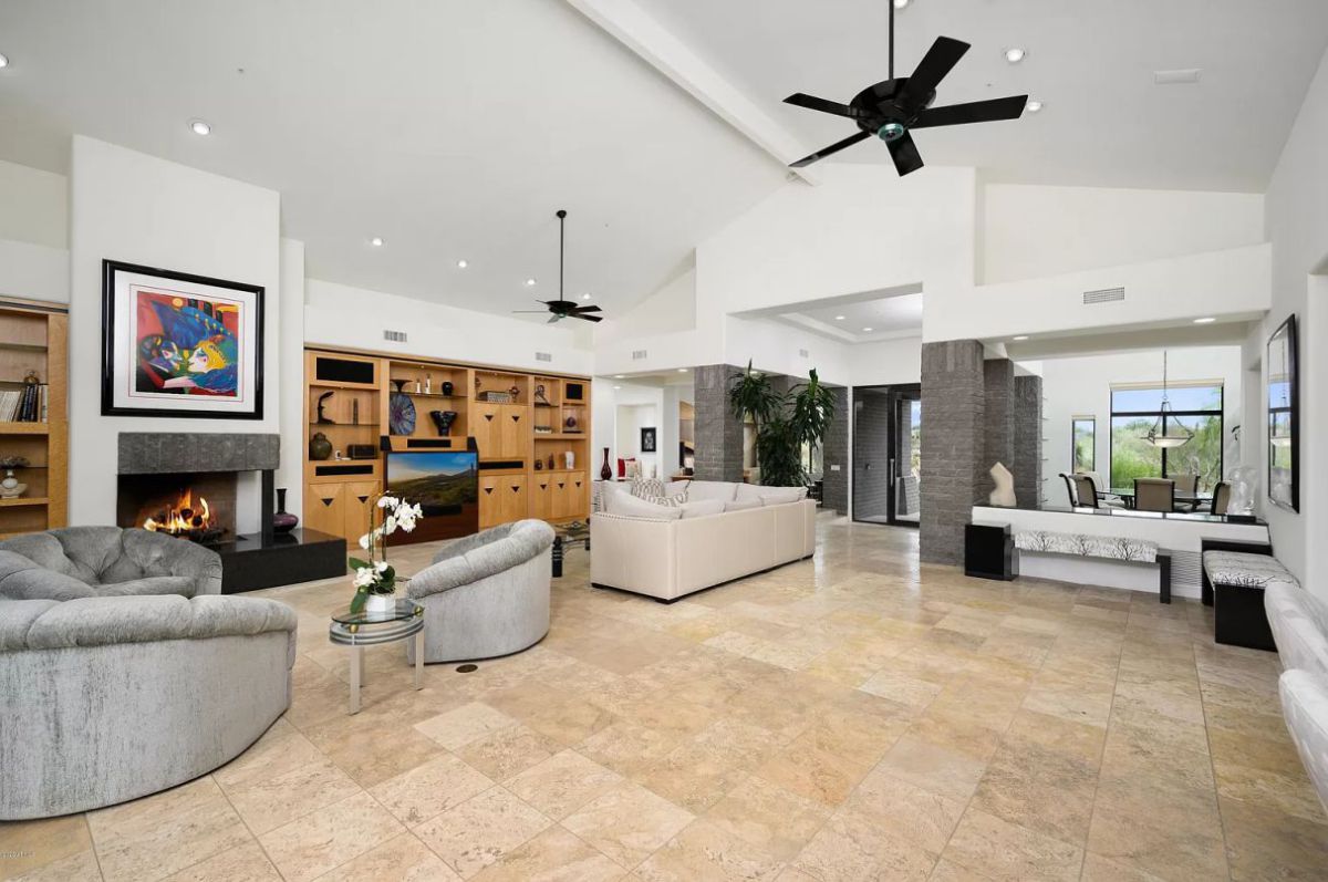 A-2198499-Contemporary-Single-Level-House-for-Sale-in-Scottsdale-17