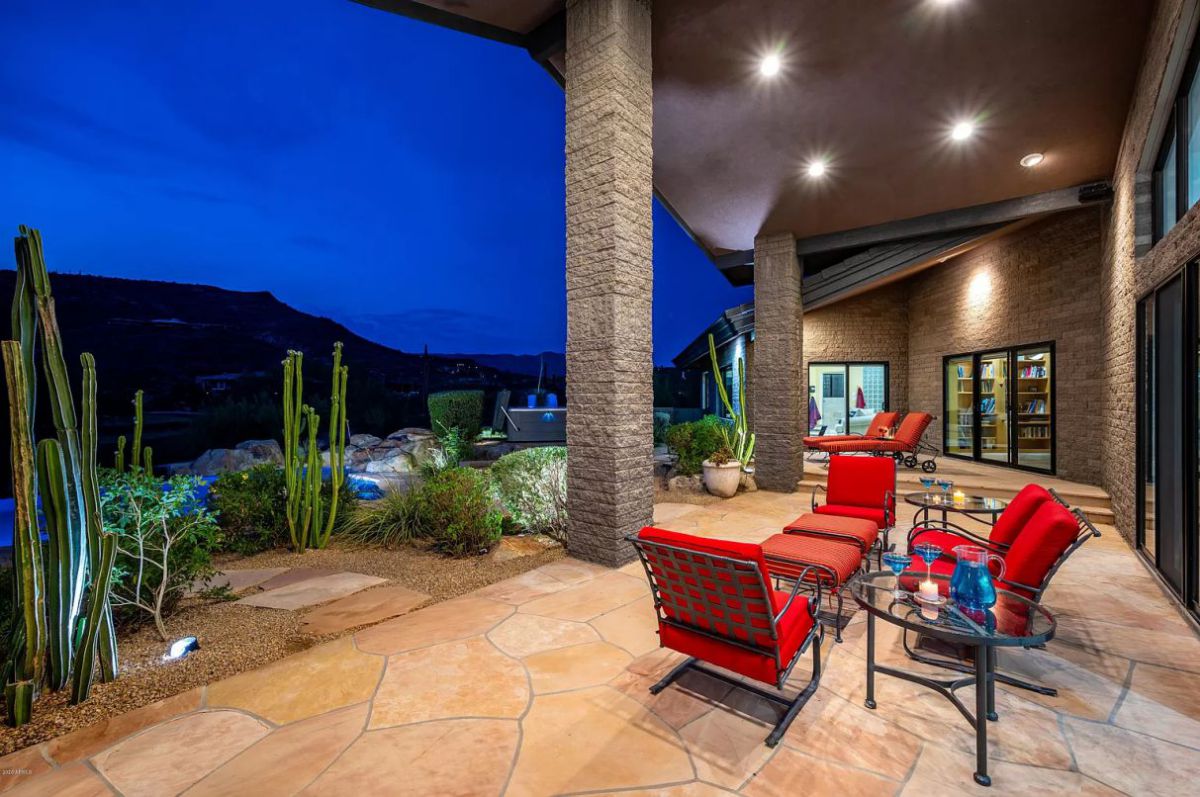 A-2198499-Contemporary-Single-Level-House-for-Sale-in-Scottsdale-18