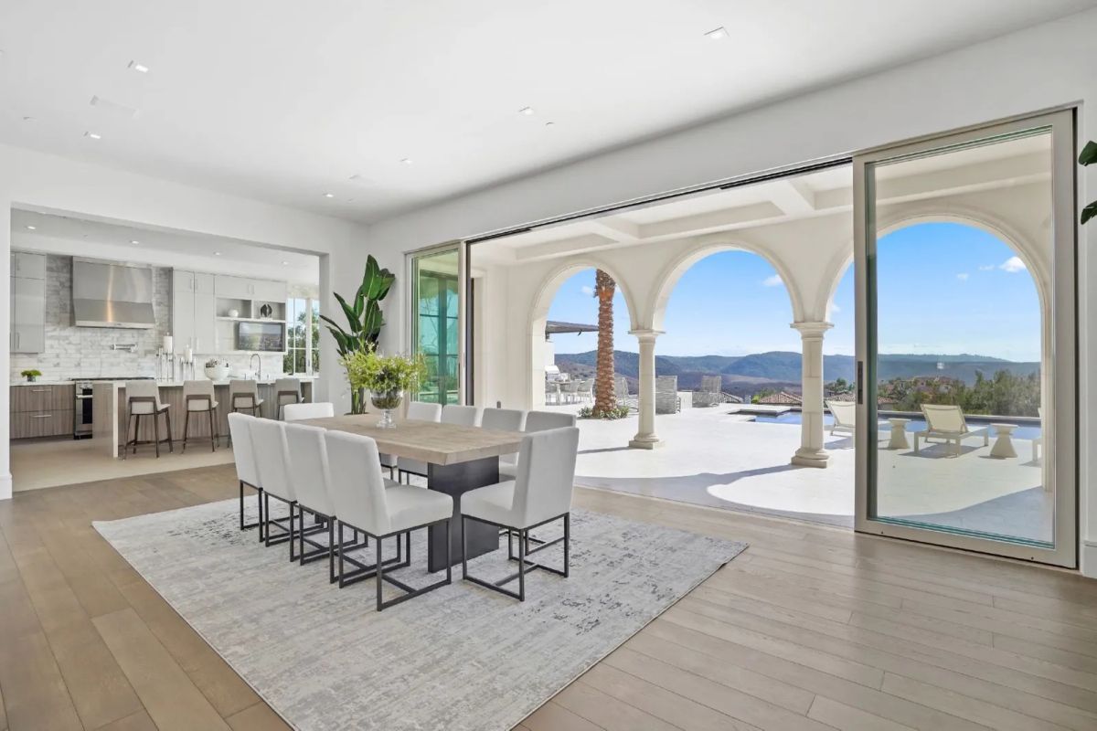 A-Brand-New-Newport-Coast-Contemporary-Home-for-Sale-11495000-12