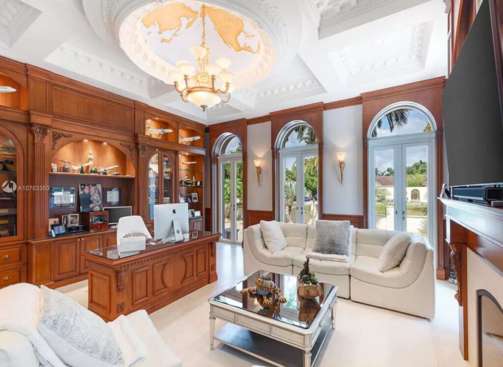 A Classical Italian Style House in Coral Gables for Sale