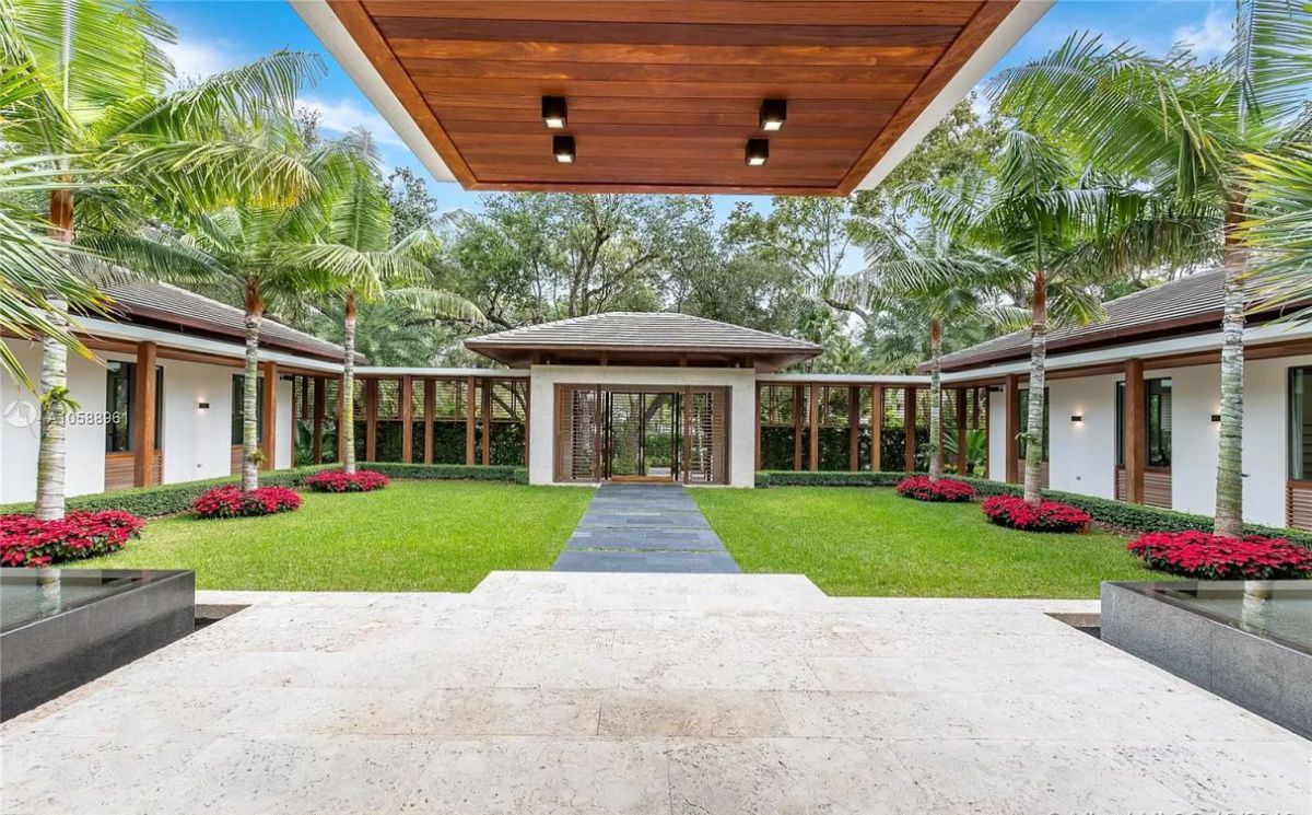 A-Completely-Smart-House-for-Sale-in-Coral-Gables-26