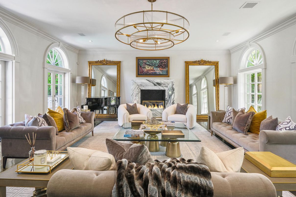 A Grand French Home in Beverly Hills for Sale.