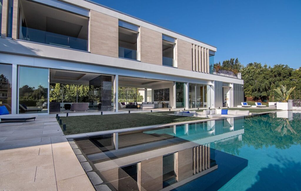 A Sensational Trophy House in Bel Air for Sale