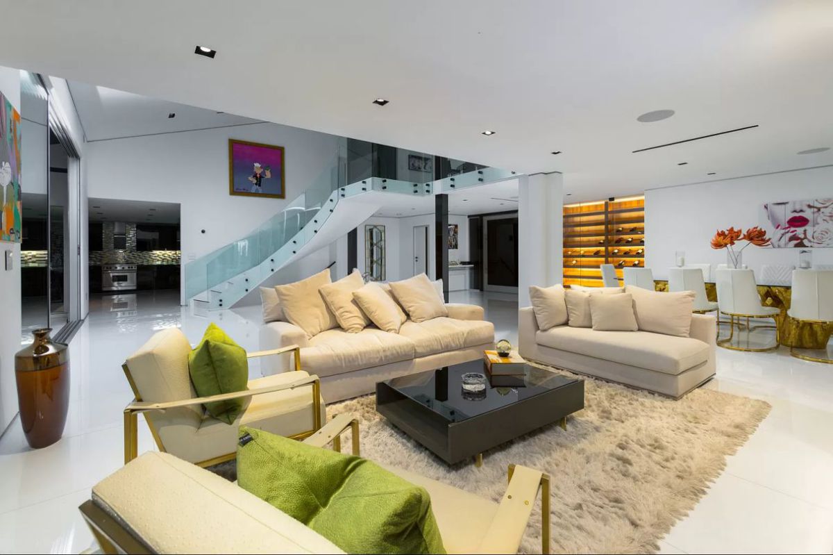 A-Viewmont-Drive-Luxury-House-in-Los-Angeles-for-Sale-23