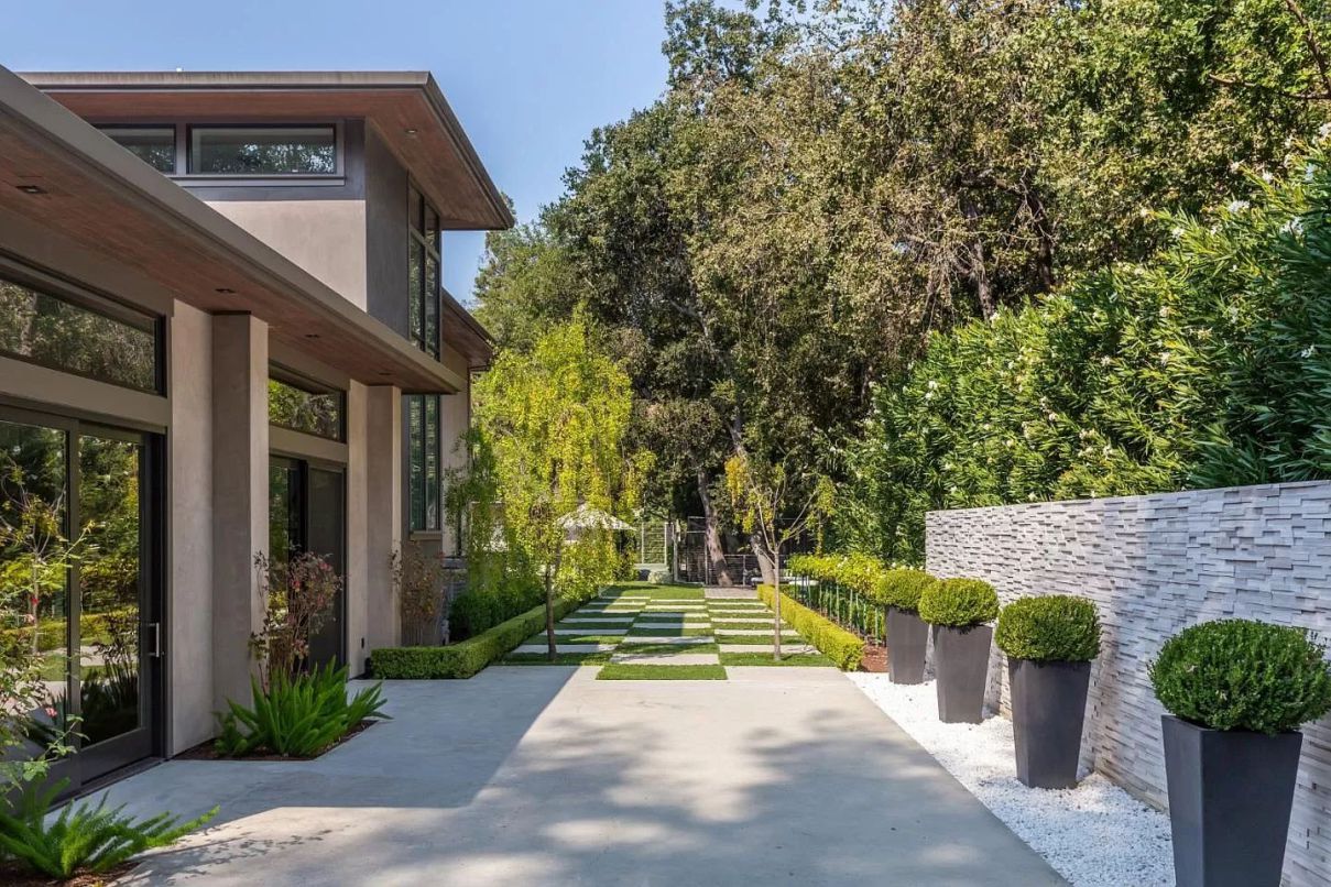 An-Extraordinary-Los-Altos-Hills-Home-for-Sale-7