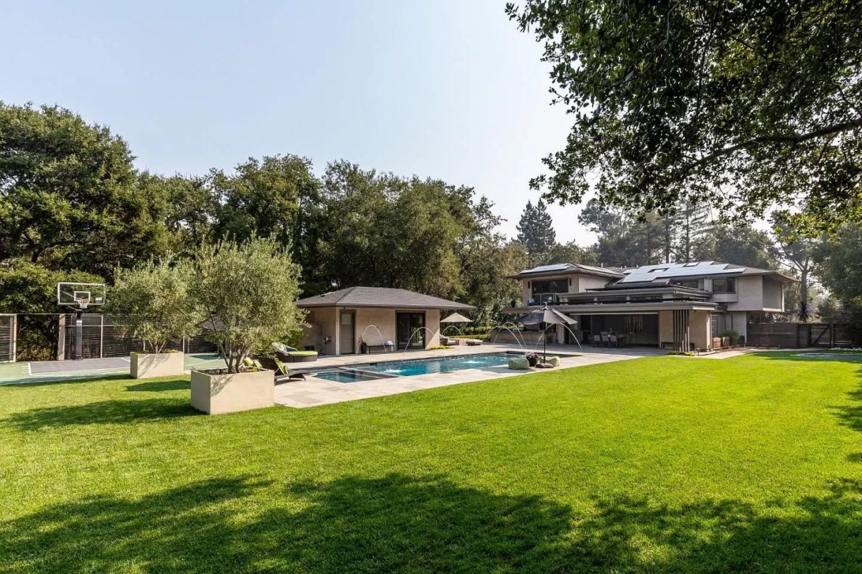 An-Extraordinary-Los-Altos-Hills-Home-for-Sale-8