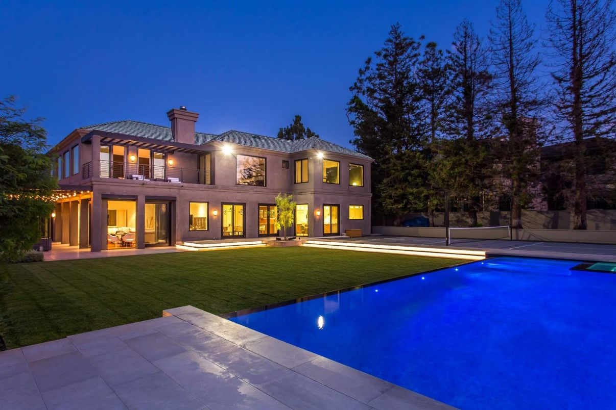 An-Impeccable-Exclusive-House-in-Beverly-Hills-for-Sale-14