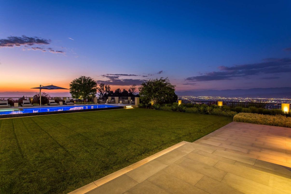 An-Impeccable-Exclusive-House-in-Beverly-Hills-for-Sale-20