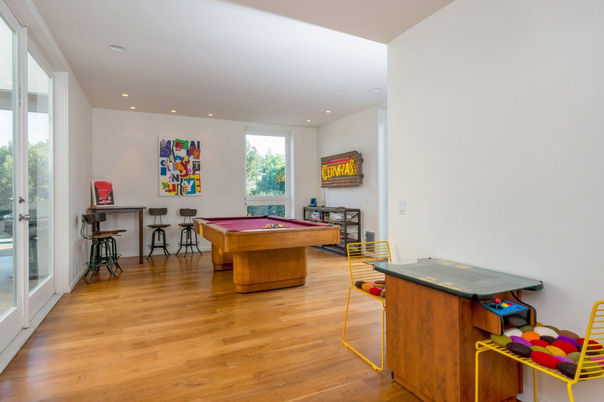An-Intriguingly-Livable-House-in-Los-Angeles-for-Sale-at-6750000-5