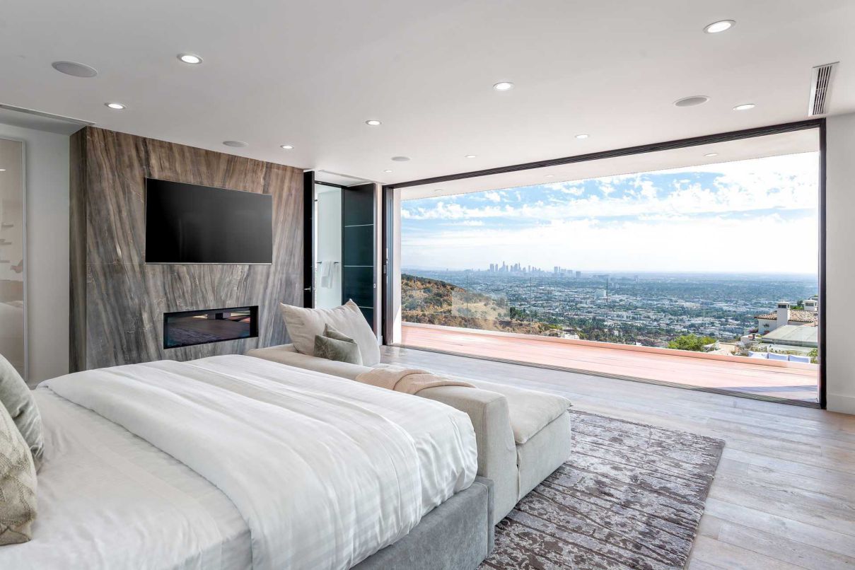 An-Ultra-Modern-Luxury-Home-in-Los-Angeles-for-Rent-12