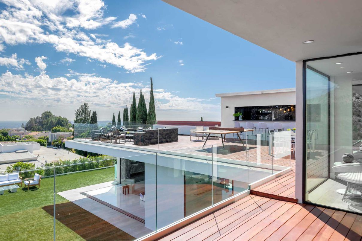 An-Ultra-Modern-Luxury-Home-in-Los-Angeles-for-Rent-17