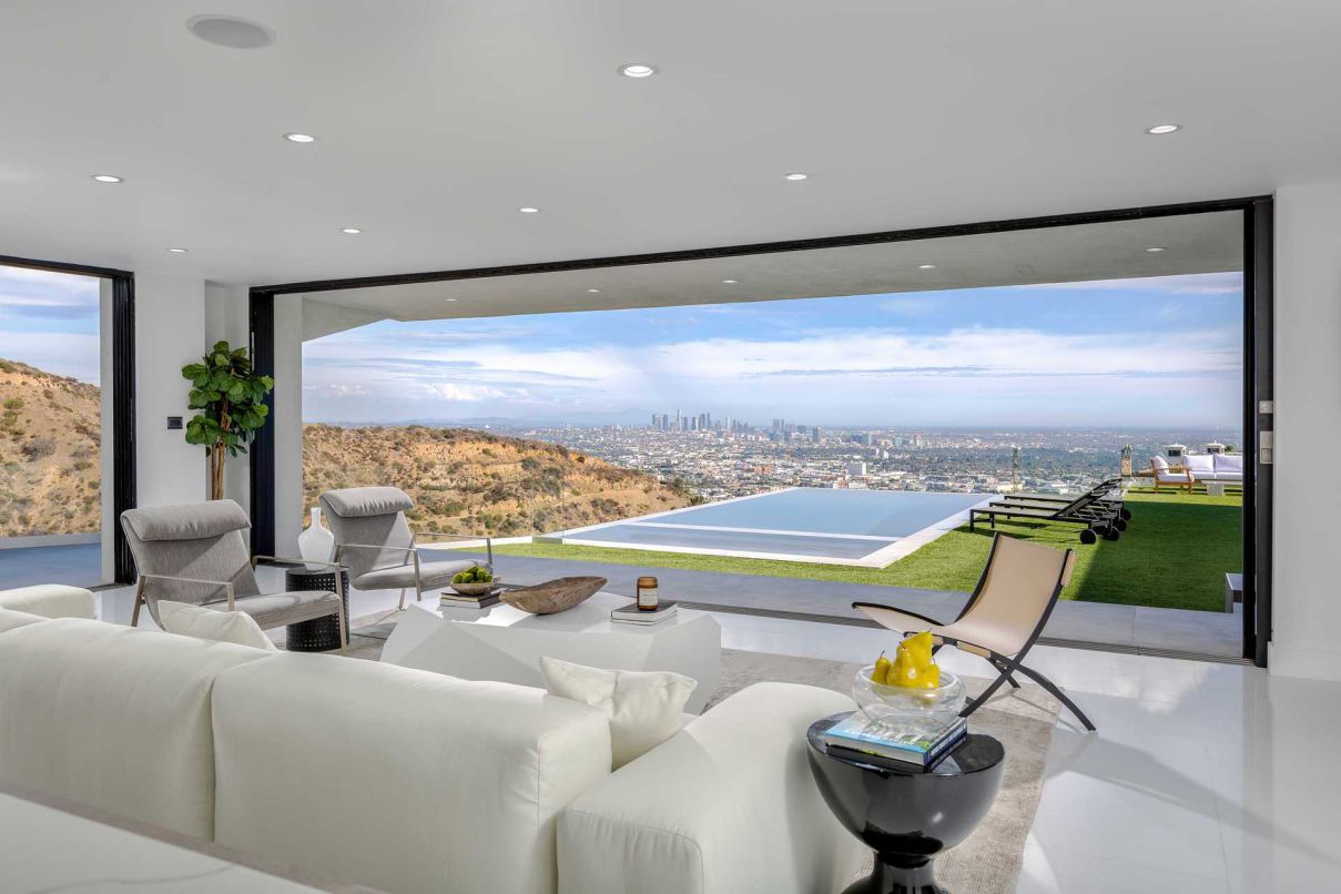 An-Ultra-Modern-Luxury-Home-in-Los-Angeles-for-Rent-7