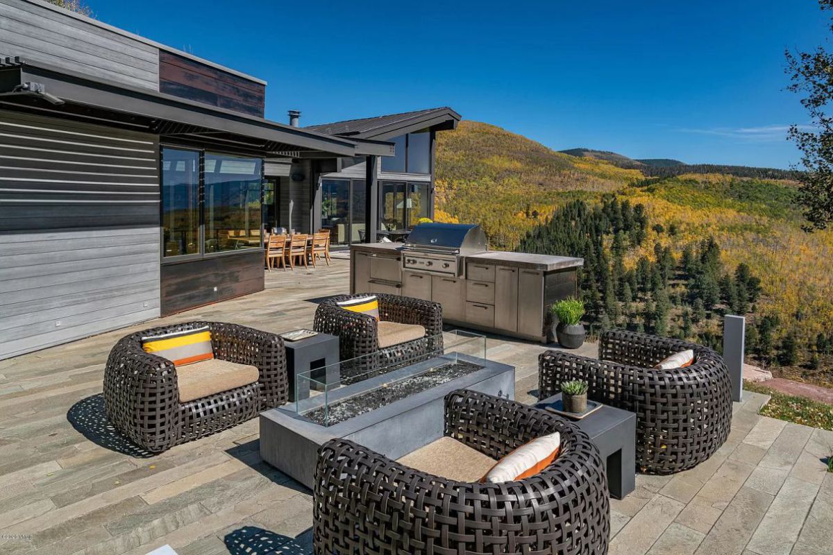 Breathtaking-Modern-Home-for-Sale-in-Avon-Colorado-at-9495000-31