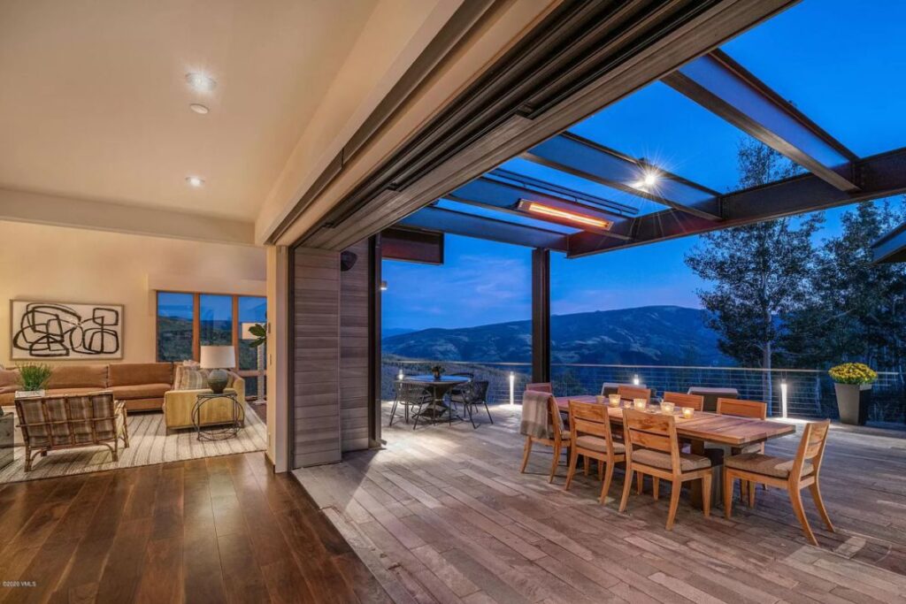 Breathtaking Modern Home for Sale in Avon, Colorado