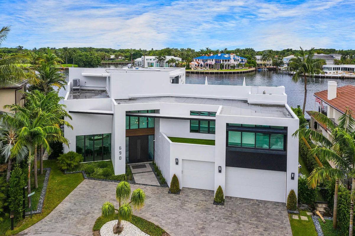 Contemporary-Intracoastal-Home-for-Sale-in-Boca-Raton-at-11250000-25