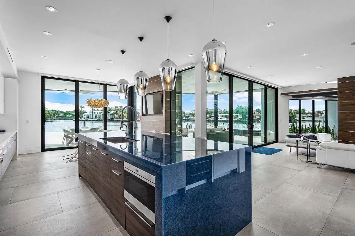 Contemporary-Intracoastal-Home-for-Sale-in-Boca-Raton-at-11250000-8