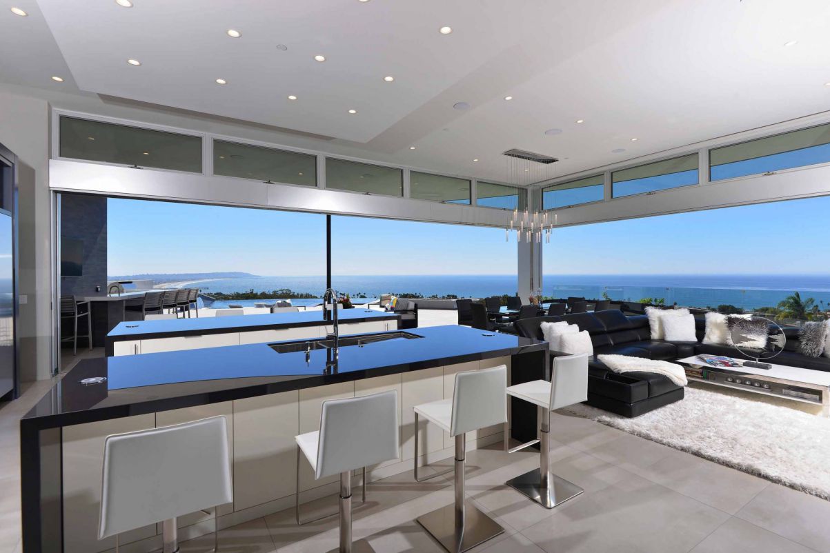 Dazzling-San-Diego-Modern-House-in-La-Jolla-for-Sale-18